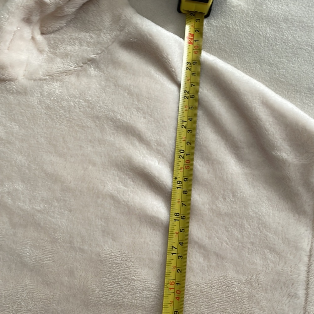 Cozy Cream Faux Fur Lauren Conrad Hoodie - Picture 6 of 9